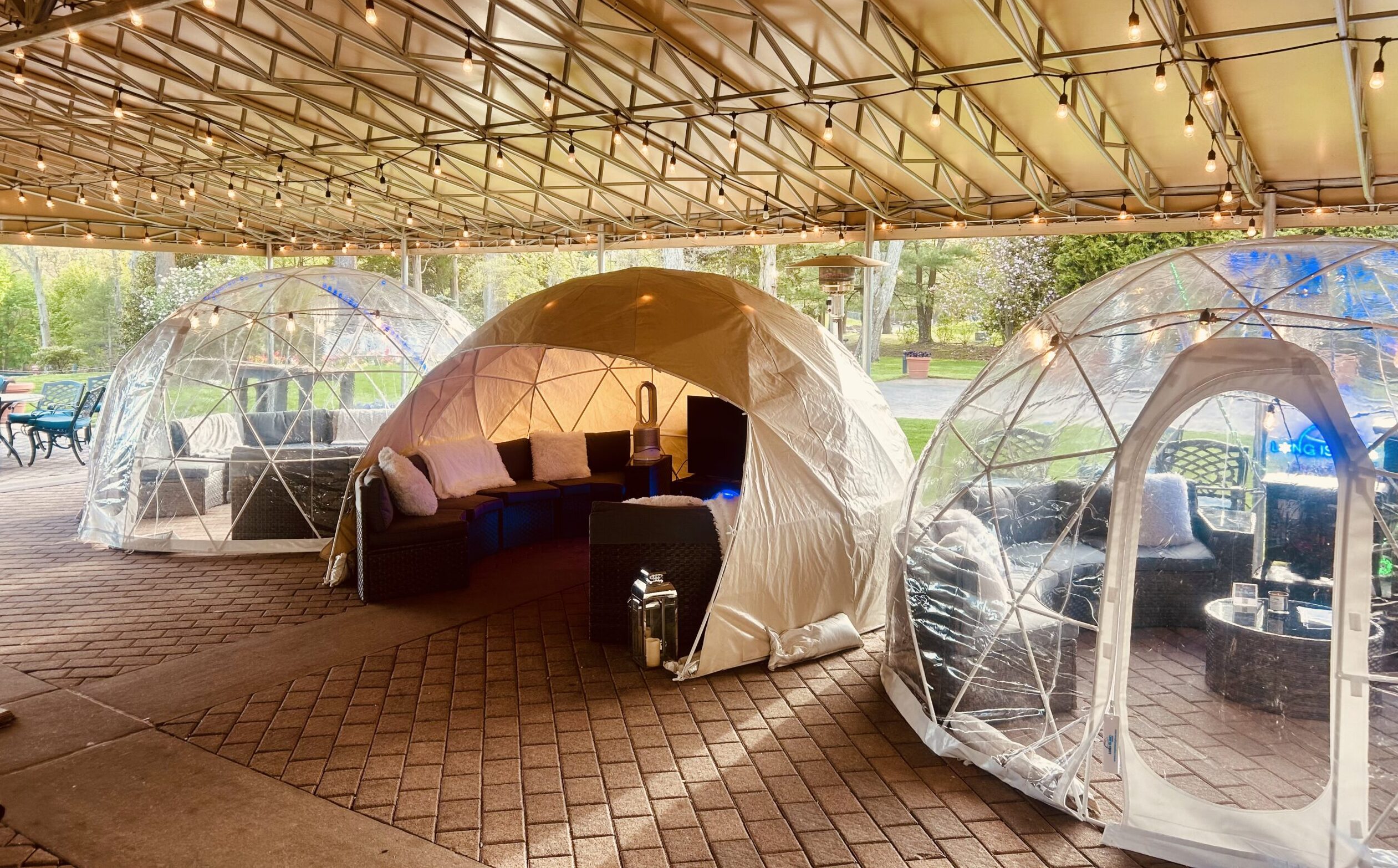 Summer Igloo Lounge